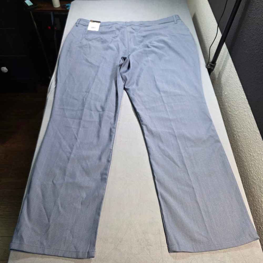 Lee Womens All Day Pant Straight Leg Blue Relaxed Fit Mid Rise 20 Short NWT - Picture 10 of 12
